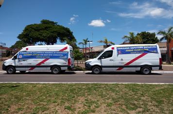 Prefeito Paulinho Mineiro faz a entrega de ambulâncias e outros maquinários