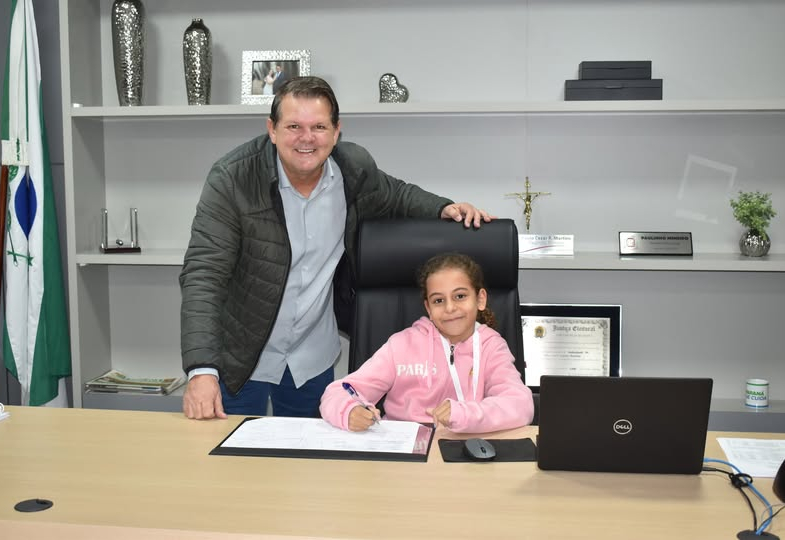 Uma manhã de sonhos no gabinete do prefeito!