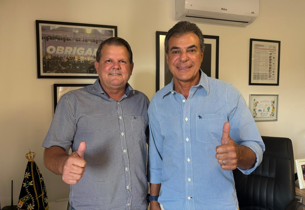 Prefeito Paulinho Mineiro é recebido pelo Deputado Federal Beto Richa.